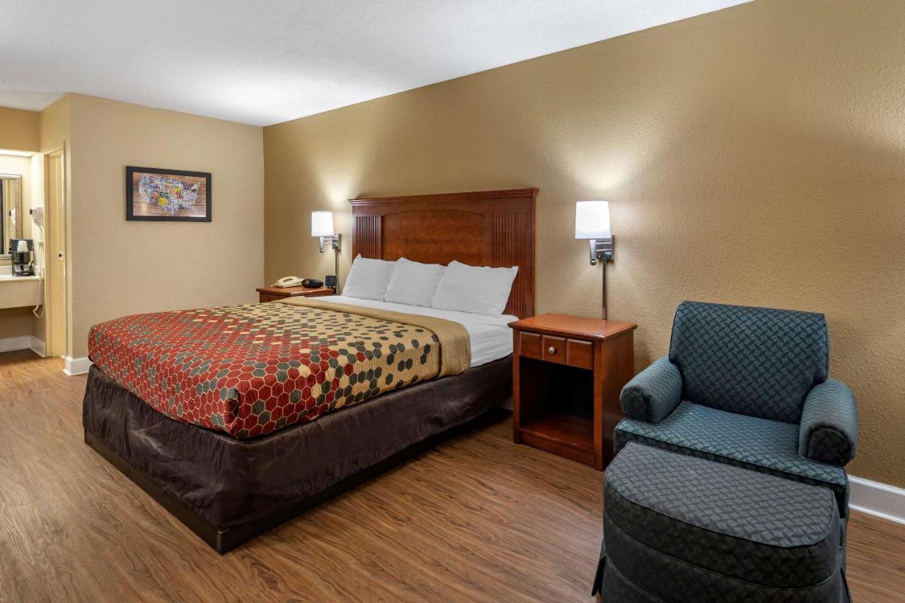 Econo Lodge Cordele Εξωτερικό φωτογραφία
