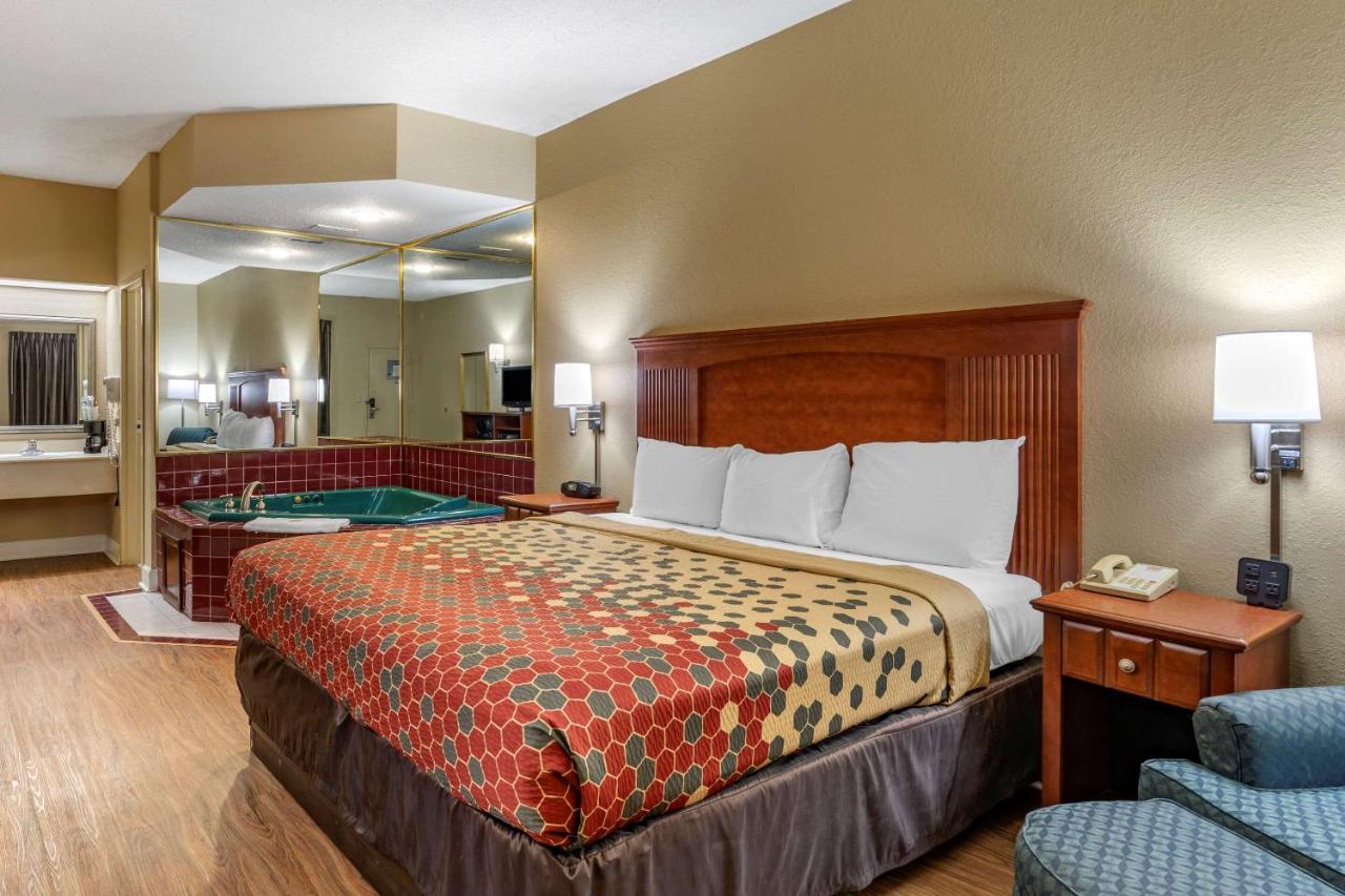 Econo Lodge Cordele Εξωτερικό φωτογραφία