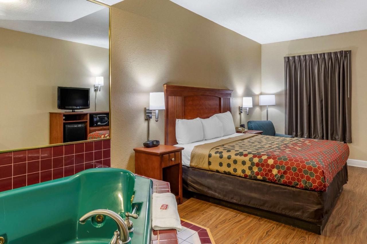 Econo Lodge Cordele Εξωτερικό φωτογραφία